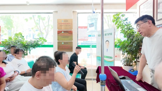 成都军盛医院7月名医赋能专场圆满落幕,常鹏飞教授助力疑难癫痫 成都军盛医院7月名医赋能专场圆满落幕,常鹏飞教授助力疑难癫痫